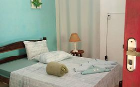 Onça Parda Hospedagens com Cachoeira Privativa